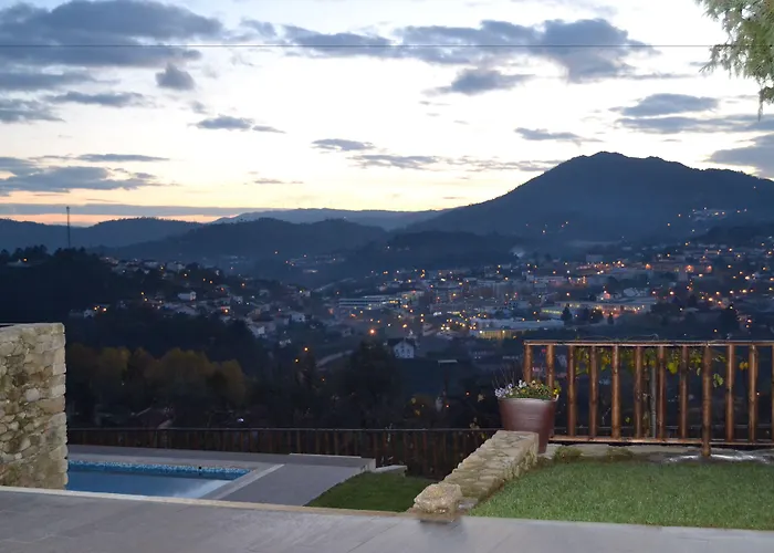 Encosta Do Sossego بيت ضيافة 3*